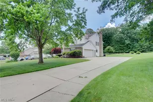 6094 Coppercove Cir NW, North Canton, OH 44720 - Photo 3