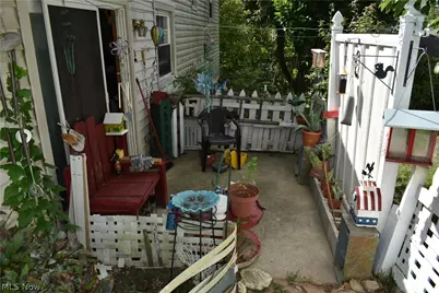 1220 Ivy Street, Coshocton, OH 43812 - Photo 33