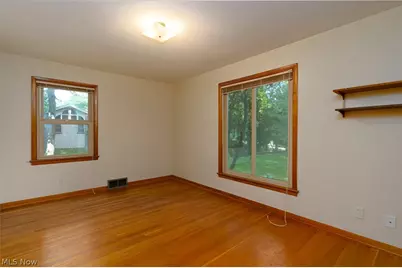 1397 W Sprague Road, Grandview Heights, OH 44147 - Photo 19
