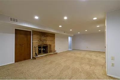 1397 W Sprague Road, Grandview Heights, OH 44147 - Photo 33