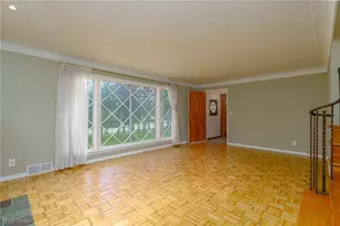 1397 W Sprague Rd, Grandview Heights, OH 44147 - Photo 5