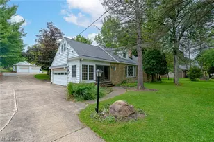 1397 W Sprague Rd, Grandview Heights, OH 44147 - Photo 1