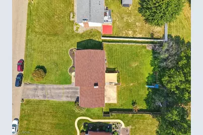 5234 Shamrock Avenue NW, North Canton, OH 44720 - Photo 9