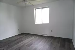 941 Jean Ave, Akron, OH 44310 - Photo 9