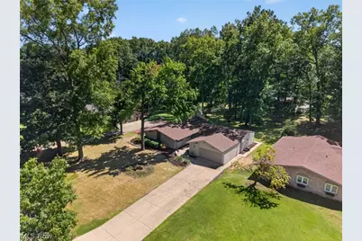 287 Moreland Drive, Canfield, OH 44406 - Photo 3