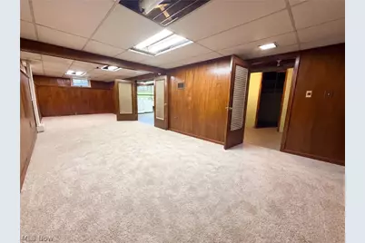29352 Waldensa Avenue, Wickliffe, OH 44092 - Photo 15