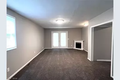 801 Spangler Street NE, Canton, OH 44714 - Photo 3