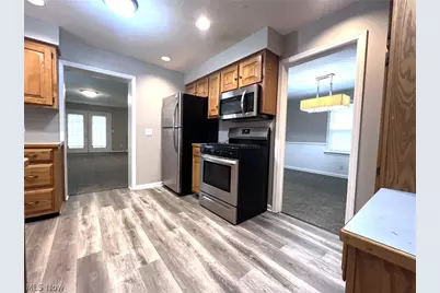 801 Spangler Street NE, Canton, OH 44714 - Photo 7