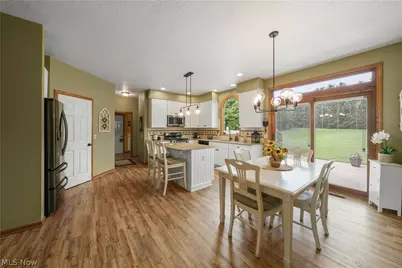 159 Kingston Drive, Aurora, OH 44202 - Photo 7