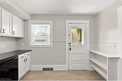 1373 Thoreau Road, Oakwood, OH 44107 - Photo 9