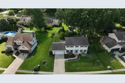 829 Dan Avenue, Canal Fulton, OH 44614 - Photo 3