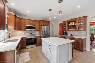 9555 S Brown Rd, Chardon, OH 44024 - Photo 11