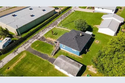 407 Diana Drive, Hopedale, OH 43976 - Photo 39