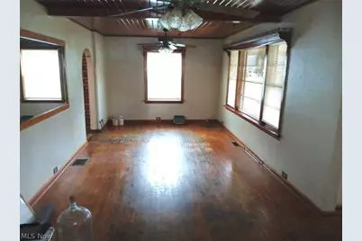 508 Coe Avenue, Coshocton, OH 43812 - Photo 9