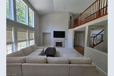 7764 Oak Meadow Drive, Hudson, OH 44236 - Photo 7