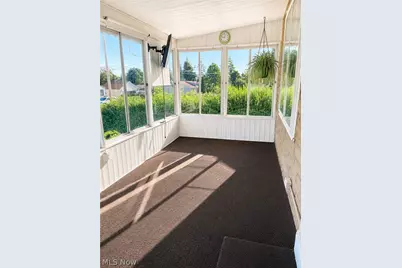 129 S Surry Road, East Liverpool, OH 43920 - Photo 3
