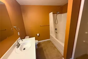 5193 Frederick St, Barberton, OH 44203 - Photo 11