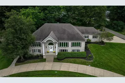 5216 East Boulevard NW, Canton, OH 44718 - Photo 1