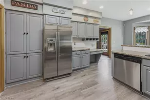 2771 Missenden St NW, North Canton, OH 44720 - Photo 23