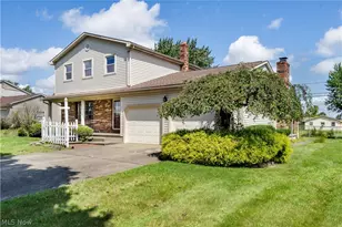 4474 Woodridge Dr, Youngstown, OH 44515 - Photo 3