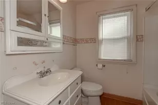 6372 Clearair Dr, Mentor, OH 44060 - Photo 19