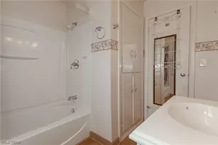 6372 Clearair Dr, Mentor, OH 44060 - Photo 27