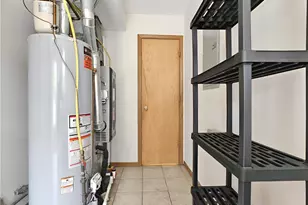 1184 Hayes Ave, Eastlake, OH 44094 - Photo 17