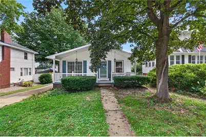 852 Phillips Road Northeast, Massillon, OH 44646 - Photo 1