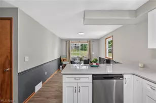 852 Phillips Rd NE, Massillon, OH 44646 - Photo 11