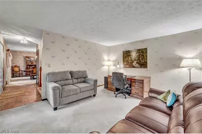 5931 Linder Circle NE, Canton, OH 44721 - Photo 7