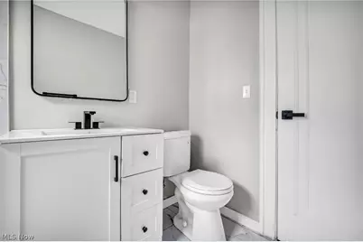 3692 Martin Luther King Jr Drive, Loveland, OH 44105 - Photo 17