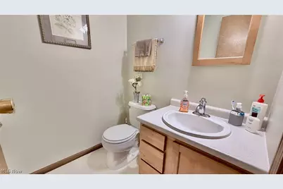 404 Sweetvalley, Kelleys Island, OH 43438 - Photo 27
