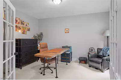 18131 Greatwood Lane, Chagrin Falls, OH 44023 - Photo 7