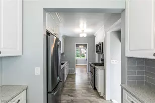 29 Davenport Ave, Akron, OH 44312 - Photo 7
