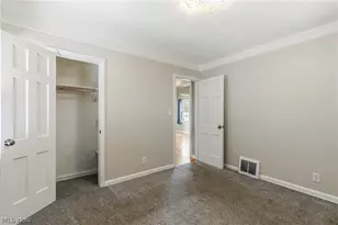 29 Davenport Ave, Akron, OH 44312 - Photo 17