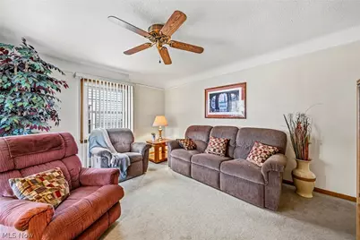7506 Traymore Avenue, Loveland, OH 44144 - Photo 5