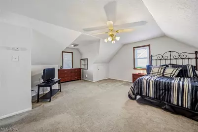 7506 Traymore Avenue, Loveland, OH 44144 - Photo 17