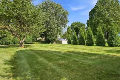 1364 Stonington Road NW, North Canton, OH 44720 - Photo 43