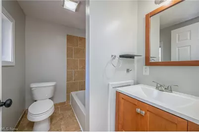 3169 Raceside Drive, Akron, OH 44319 - Photo 21