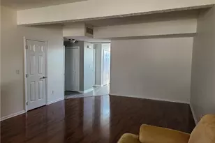 2061 Jennifer St, Akron, OH 44313 - Photo 5