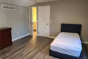 2061 Jennifer St, Akron, OH 44313 - Photo 19