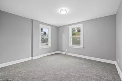 1172 Herberich Avenue, Akron, OH 44301 - Photo 11