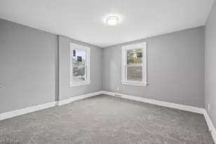 1172 Herberich Ave, Akron, OH 44301 - Photo 11
