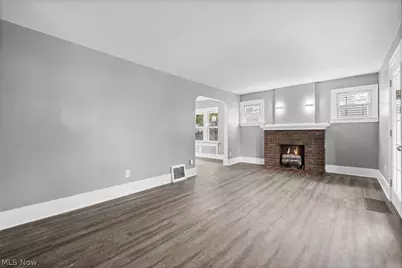 1172 Herberich Avenue, Akron, OH 44301 - Photo 3