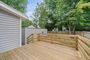 1172 Herberich Ave, Akron, OH 44301 - Photo 17