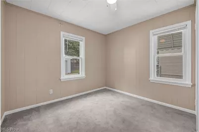 630 Barbara Avenue, Akron, OH 44306 - Photo 17