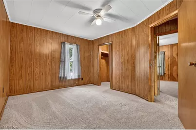 205 Leatherwood Street, Cambridge, OH 43725 - Photo 25