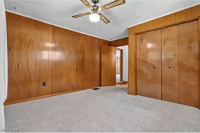 205 Leatherwood Street, Cambridge, OH 43725 - Photo 23