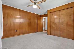 205 Leatherwood St, Cambridge, OH 43725 - Photo 23