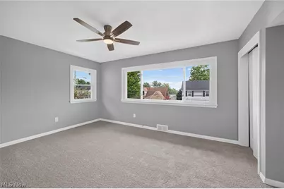 309 E Baird Avenue, Barberton, OH 44203 - Photo 25
